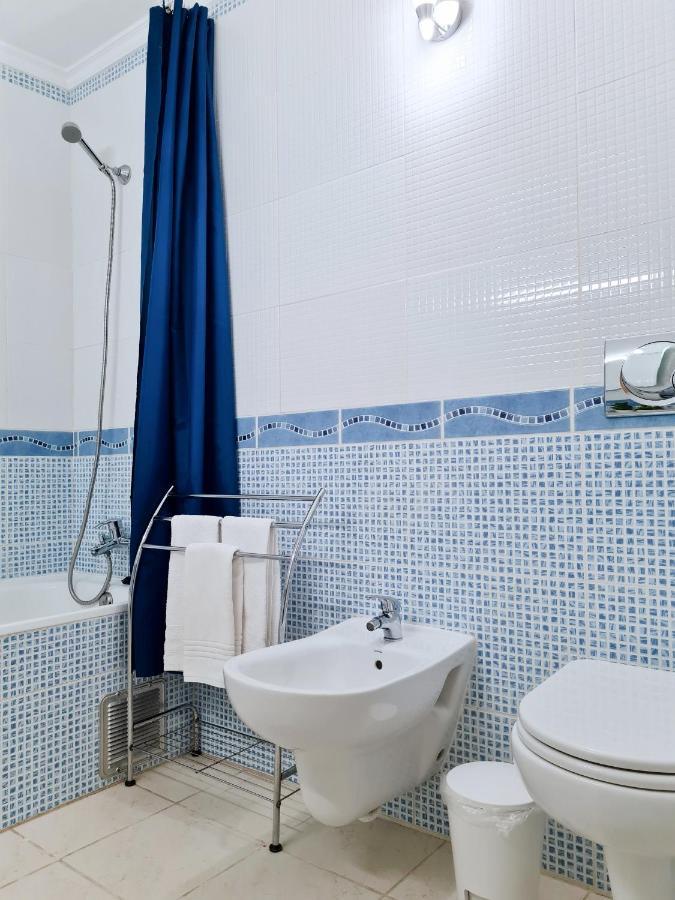 Sitio Do Raposo - Carvoeiro - Wifi, Ac, Beach & Center 200M Bagian luar foto